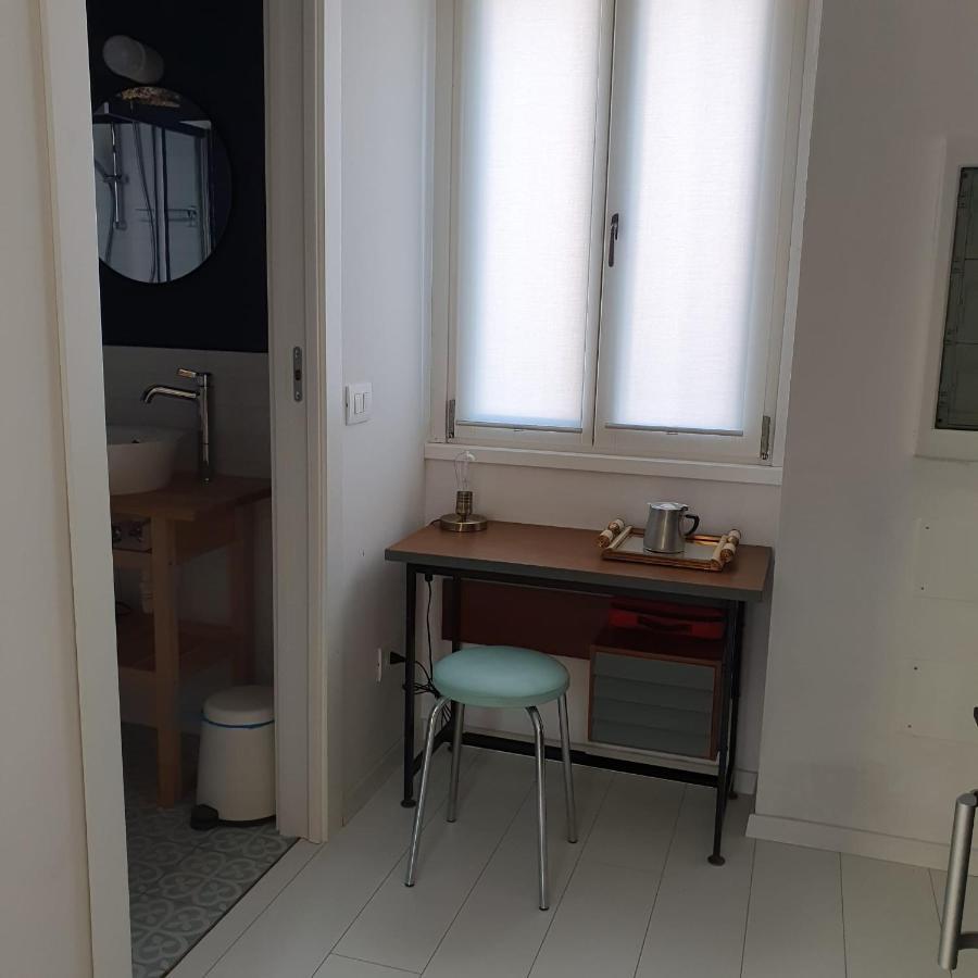 Malpensa - Independent Double Room & Bathroom Castano Primo Exterior foto